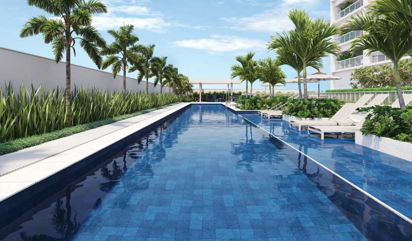 East Blue – Piscina Adulto